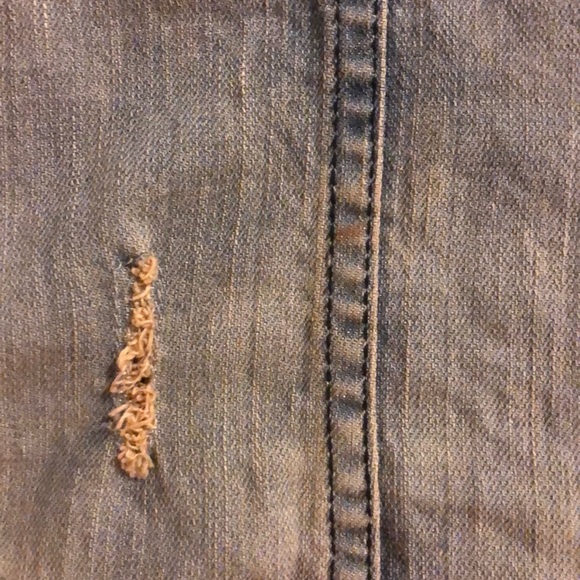 Vexy distressed denim vest - Picture 5 of 11